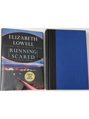 Running Scared Signed First Edition 2002 Elizabeth Lowell HC DJ Thriller Morrow